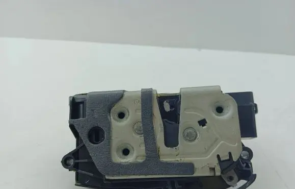 Ford C-MAX II Rear door lock AM5AR26413BC 40714138