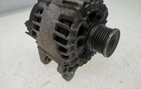 Audi A4 S4 B8 8K Generator/alternator 03G903016G