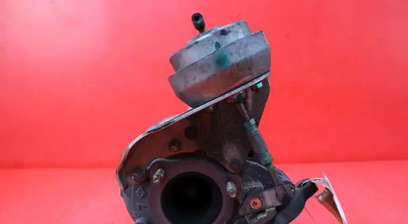Toyota Avensis T270 Turbo system vacuum part 17201-0R070