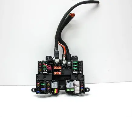 Mercedes-Benz A W177 Fuse box set A1779061102
