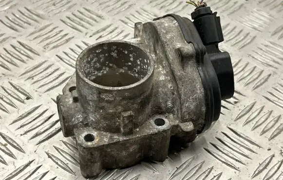 Ford Fusion Throttle valve