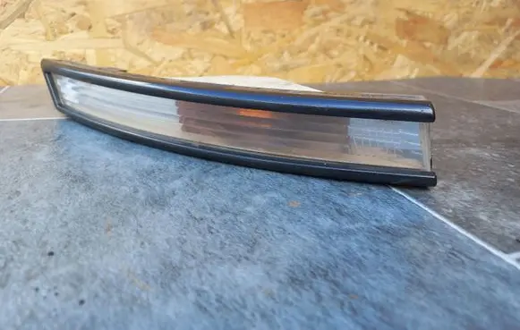 Volkswagen PASSAT B6 Front indicator light 3C0953042E