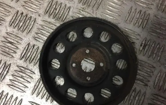 Mitsubishi Lancer Water pump pulley 