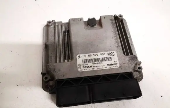 Opel Insignia A Engine control unit/module 55573539 0281015774