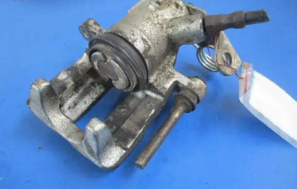 Audi A4 S4 B5 8D Rear brake caliper