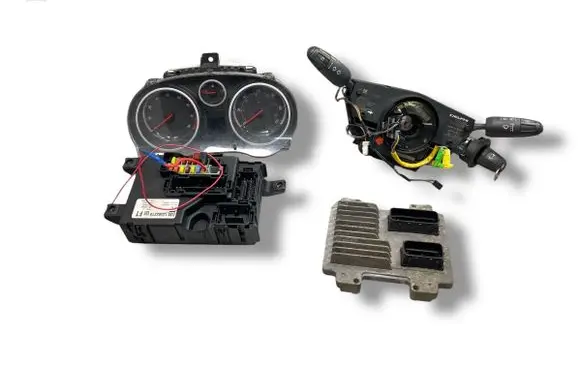 Opel Corsa D Engine ECU kit and lock set 55583750 12636386 86AA5L5A2038006S