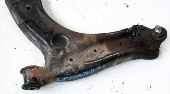Skoda Fabia Mk2 (5J) Front control arm