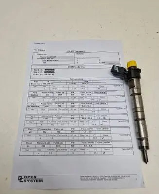 BMW 5 E60 E61 Fuel injector 7797877