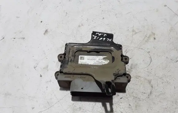 Volvo XC60 Adblue control unit 32242457