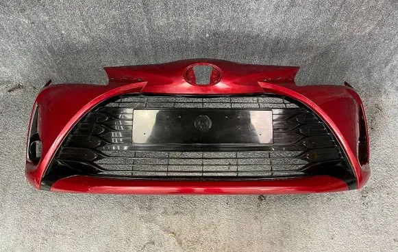 Toyota Yaris Front bumper YARIS 3 LIFT 2017-