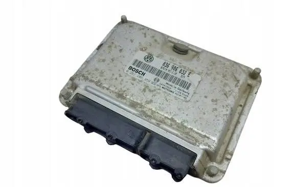 Volkswagen Golf IV Engine control unit/module ECU 036906032E 0261206859