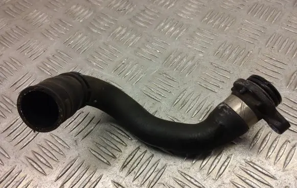 BMW 4 F32 F33 Electric car engine cooling hoses/pipes 7603514
