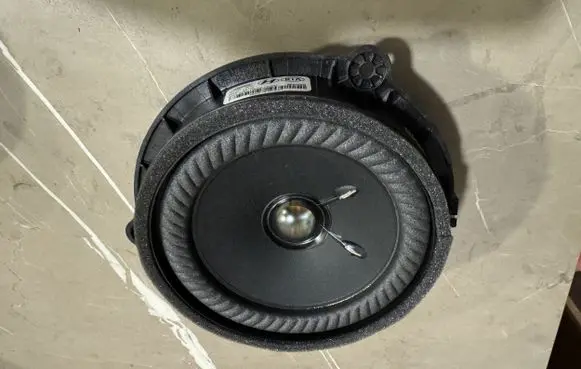 Hyundai IONIQ 6 Front door speaker 8274960030