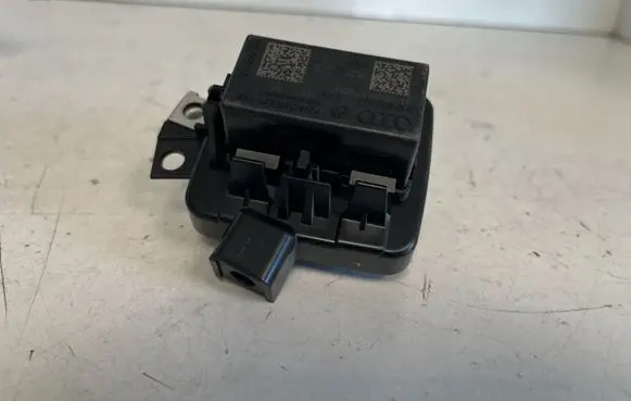 Audi A6 C7 Keyless (KESSY) go control unit/module 4H0909131