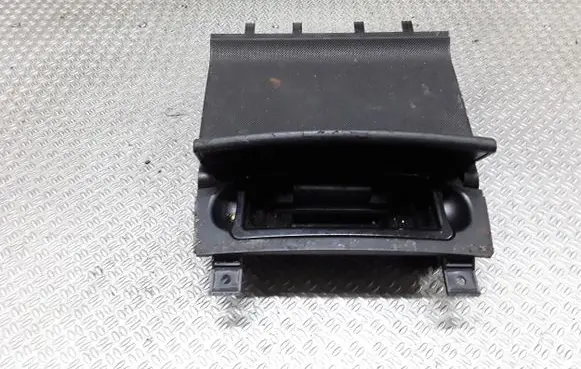 Ashtray (front)