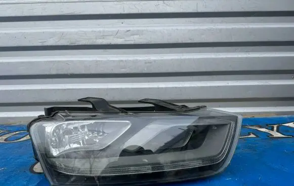 Audi Q3 8U Headlight/headlamp 8U0941004M