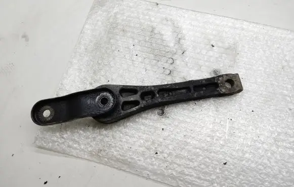 Seat Alhambra (Mk2) Gearbox mounting bracket 7N0199855A