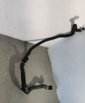 BMW X3 G01 Engine coolant pipe/hose 6993464
