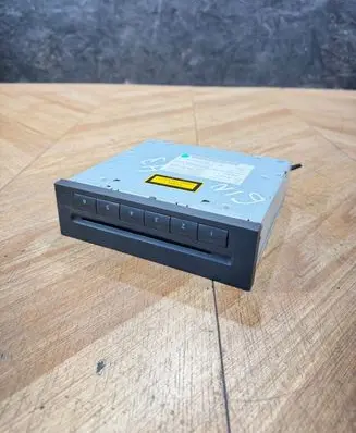 Mercedes-Benz R W251 CD/DVD changer A2118705390 020953 AL351270354109