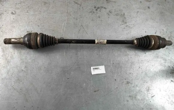 Volvo XC70 Rear driveshaft p8667301