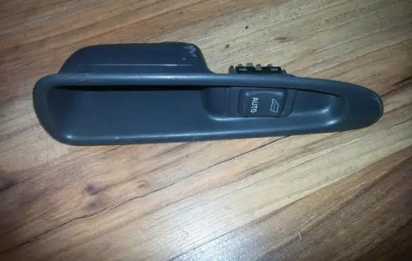 Volvo S40, V40 Electric window control switch 03458221 883328