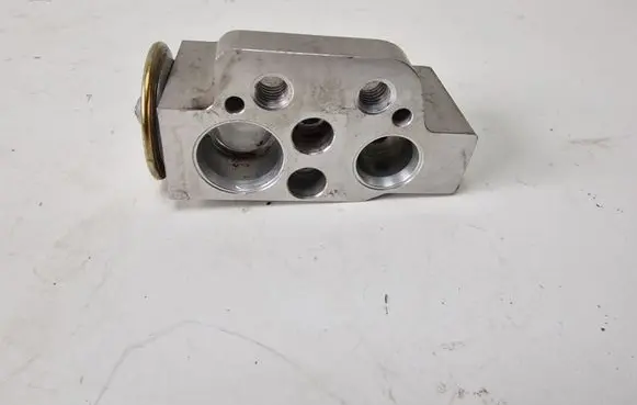 Audi A6 S6 C7 4G Air conditioning (A/C) expansion valve 4G0820181A