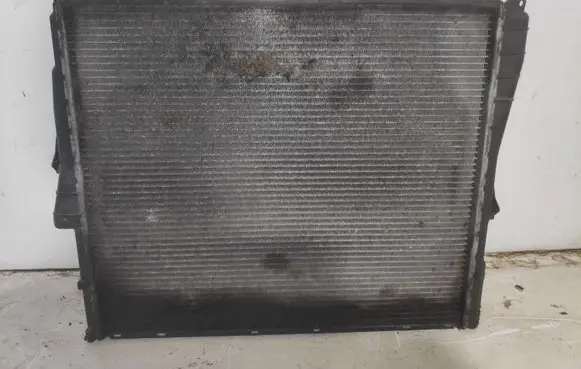 BMW X3 E83 Coolant radiator 3104601