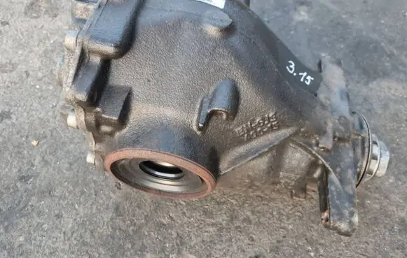 Rear differential