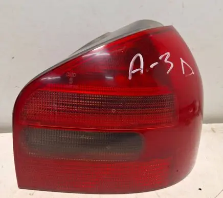 Audi A3 S3 8L Rear/tail lights 290702 8L0945096