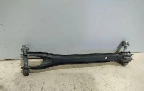 Mercedes-Benz C W205 Rear upper control arm/wishbone A20435212