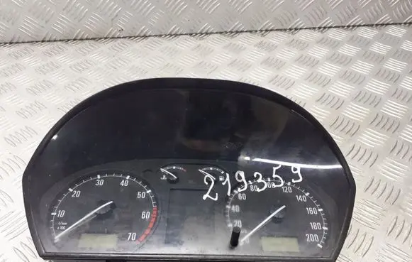 Skoda Fabia Mk1 (6Y) Speedometer (instrument cluster) 6Y0920860L