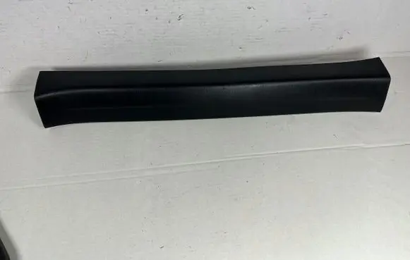 Mazda 3 III Front sill trim cover