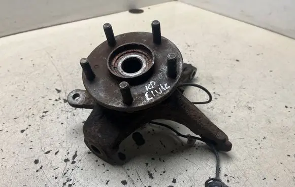 Honda Civic Front wheel hub spindle knuckle