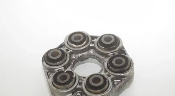 BMW 3 F30 F35 F31 Rear prop shaft donut coupling/joint 7605629 26117605629 7610061