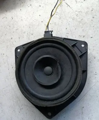 Toyota Avensis T250 Rear door speaker 8616002380