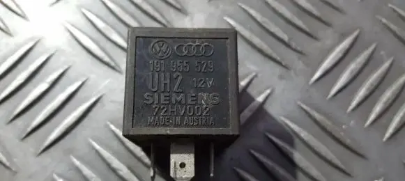 Volkswagen Golf II Other relay 191955529 72hv002