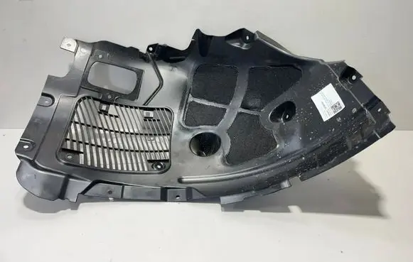 BMW X7 G07 Front wheel arch liner splash guards 7424912