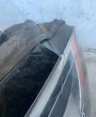 Volkswagen Jetta VI Headlight/headlamp