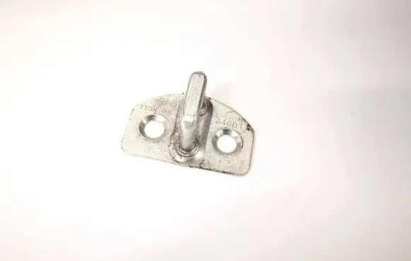 Dacia Logan II Rear door lock loop/hook striker 715r0a