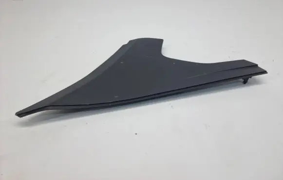 Other center console (tunnel) element