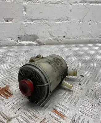 Honda CR-V Power steering fluid tank/reservoir