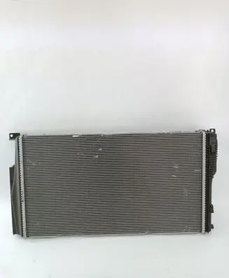 BMW 3 F30 F35 F31 Coolant radiator M151760 M151760D