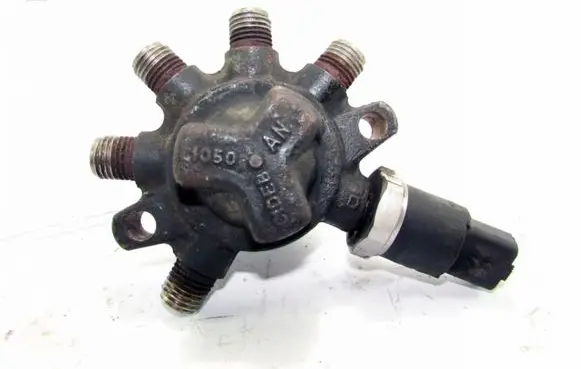 Renault Kangoo I Fuel main line pipe 8200057232