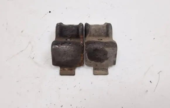 Citroen DS3 Sway bar bush bracket, front 11385Z08