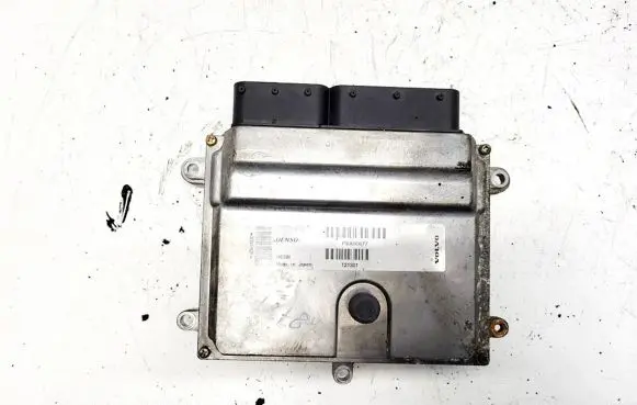 Volvo V50 Engine control unit/module 0797009132 p30650677