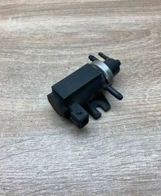 Volkswagen PASSAT B5 Turbo solenoid valve 1H0906627 72190320
