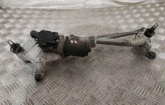 Front wiper linkage and motor