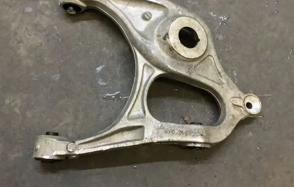 Dodge Durango Rear upper control arm/wishbone 52124815AD