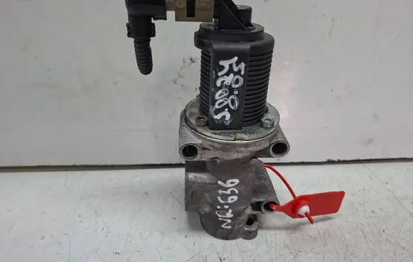 Opel Astra H EGR valve S27610636 50024005