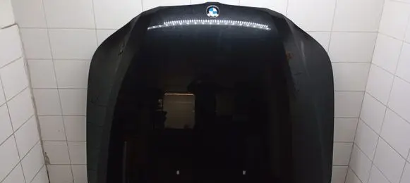 BMW 5 E60 E61 Engine bonnet/hood 